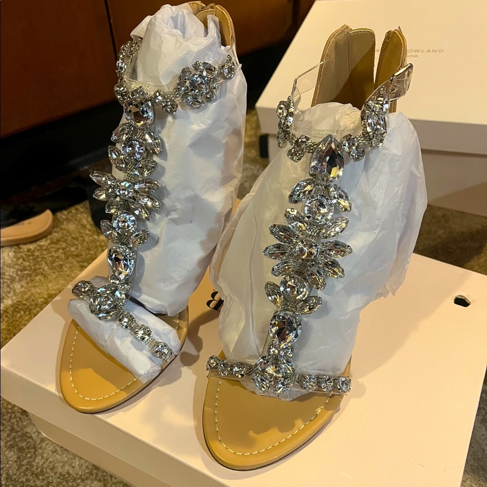 Wedges size 5.5 brand new never worn